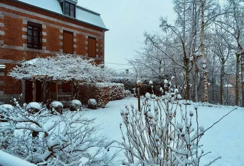 Aamiaismajoitus (B&B) Aubépine