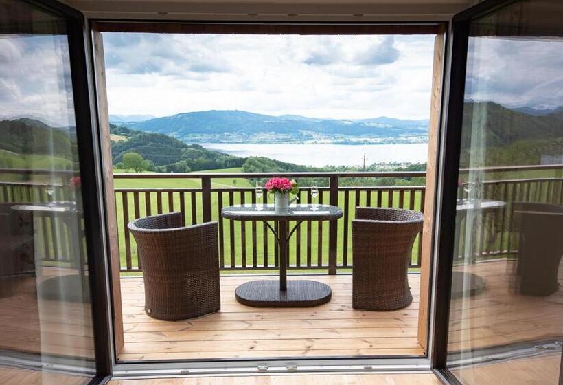 Bed and Breakfast Ferienwohnungen Schöbringer