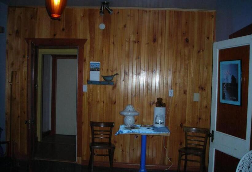 민박 Gîte Des Hauteurs Et Café De La Place