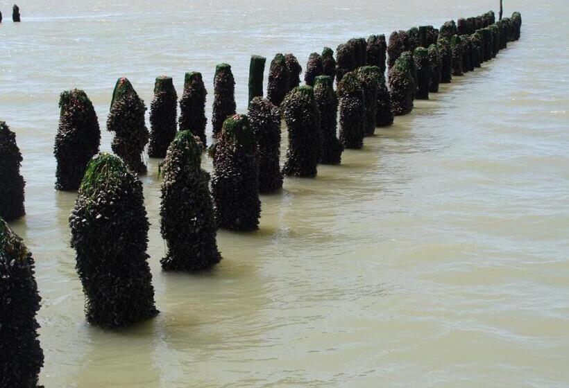 مبيت وإفطار La Closeraie