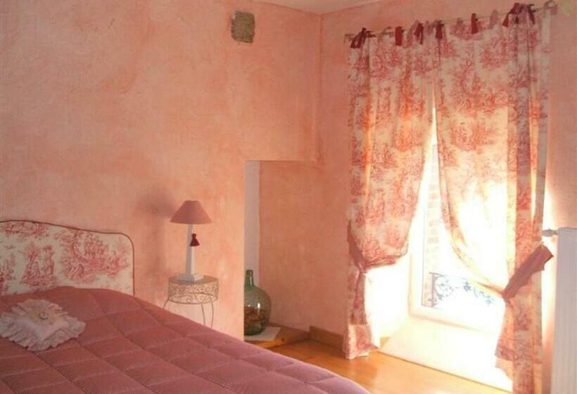 ベッドアンドブレックファースト Les Sources