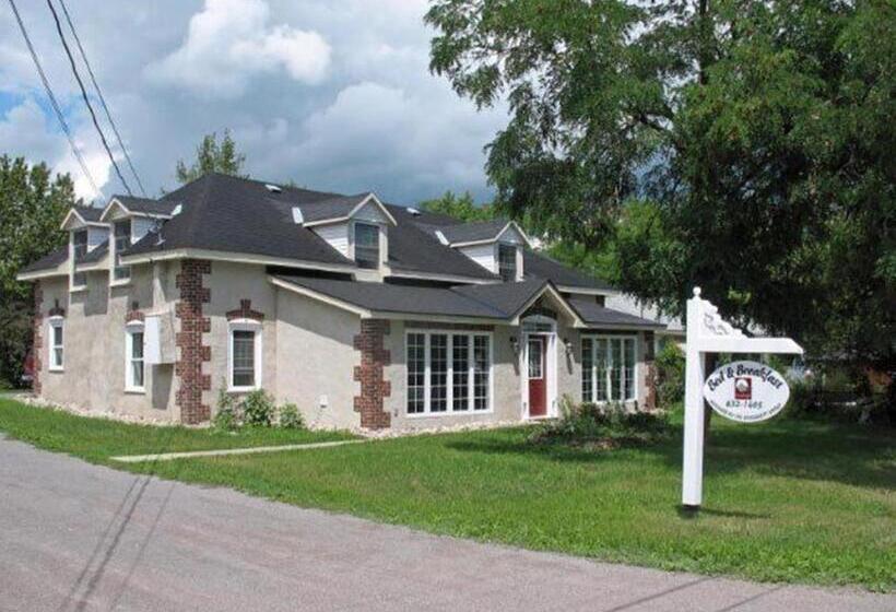 Hastings House Bed & Breakfast