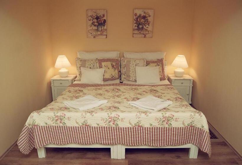 פנסיון Bb Boutique