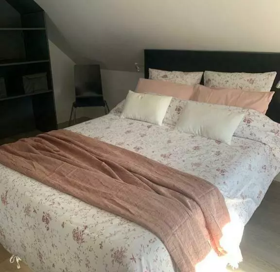 ペンション Domaine De La Jarrige