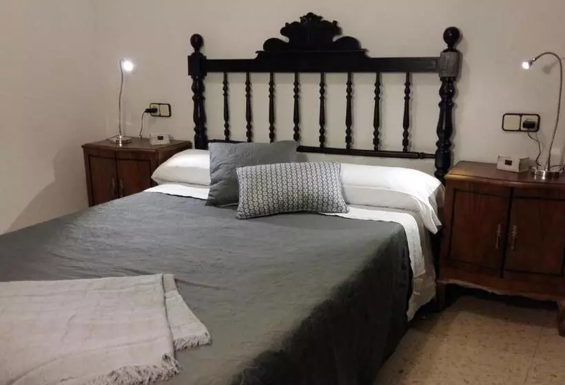 ペンション Hostal Moliné