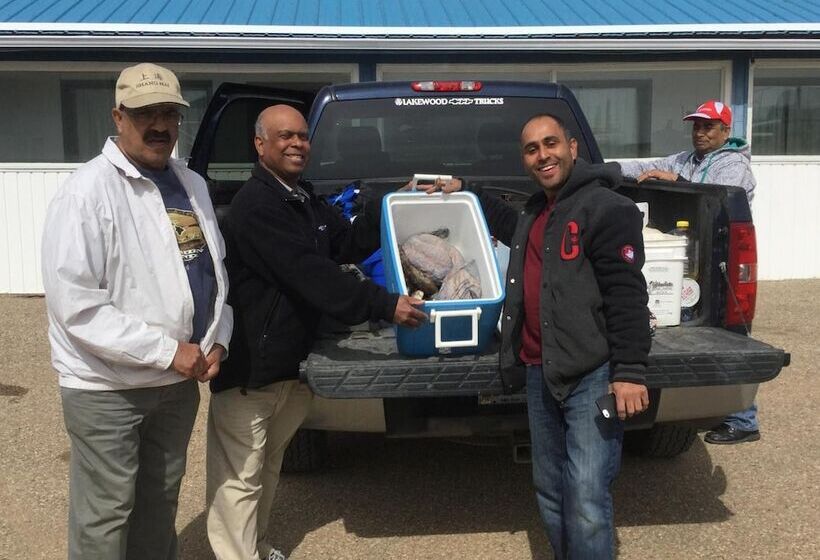 Raval Paradise Motel And Rv Park