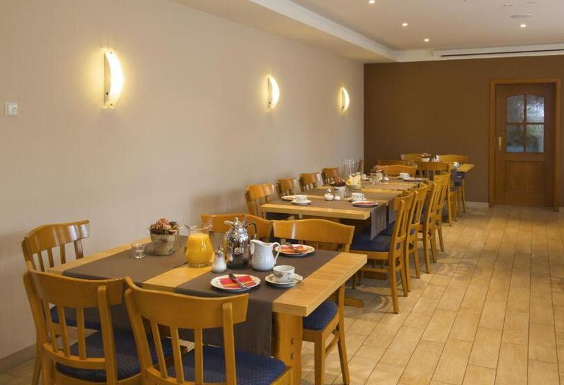 הוסטל Gasthof Zum Kreuz