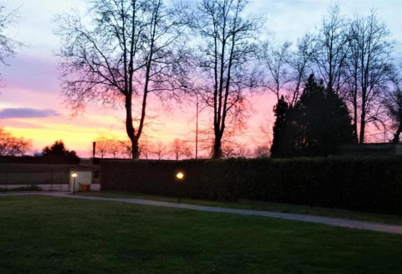 B&b Le Stanze Del Belriguardo