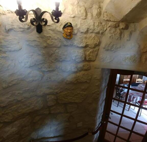 Bed and Breakfast Chambres D Hotes Manoir Le Cristal  Futuroscope à Petit Prix