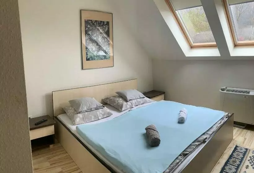 Aamiaismajoitus (B&B) Tündérszikla Panzió