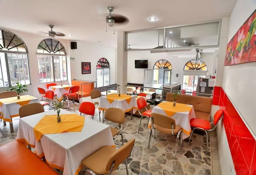 Casablanca Hotel, Restobar, Catering, Eventos & Turismo En Garzón