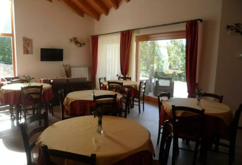 ホテル Agriturismo Gradec