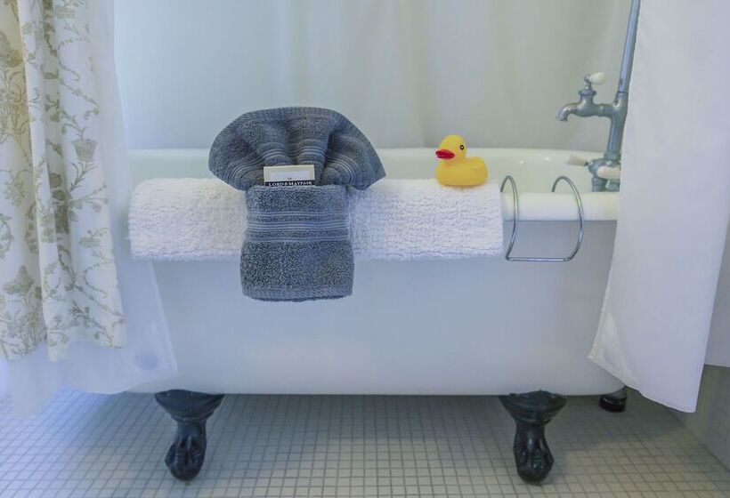 酒店 The Edenwild Boutique Inn