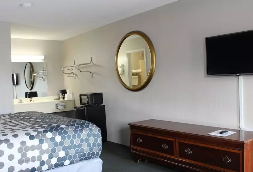 Motelli Landsford Inn