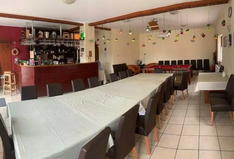 ペンション Bíbic Vendégházak