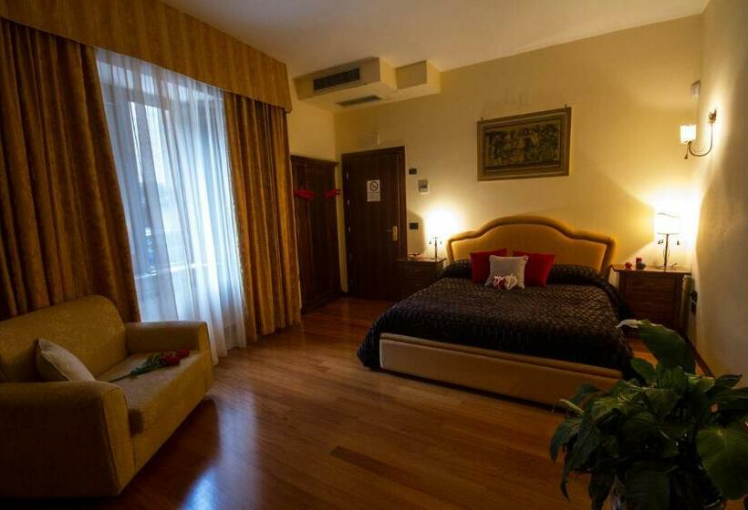 פנסיון Camere Al Borgo