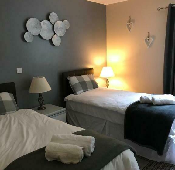 ペンション Colliford Lake Tavern & Holiday Park