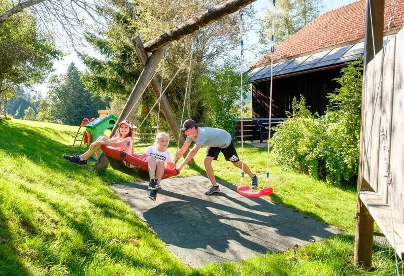 Majatalo Gästehaus Schlegel