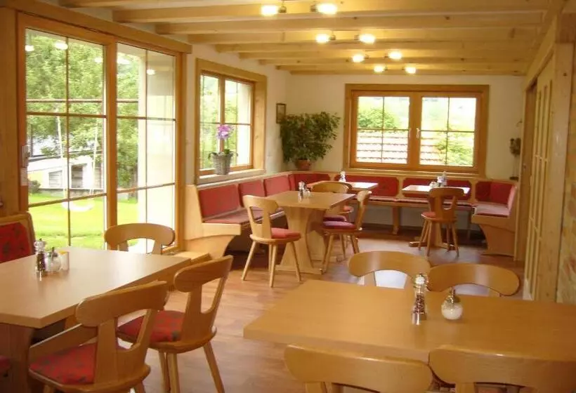 Majatalo Gästehaus Schlegel