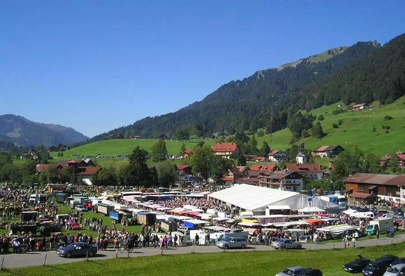 Majatalo Gästehaus Schlegel