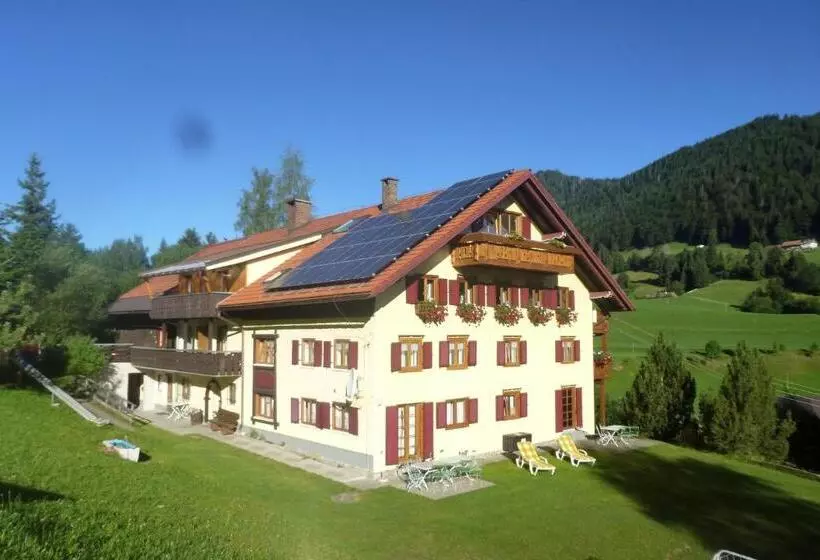 Majatalo Gästehaus Schlegel