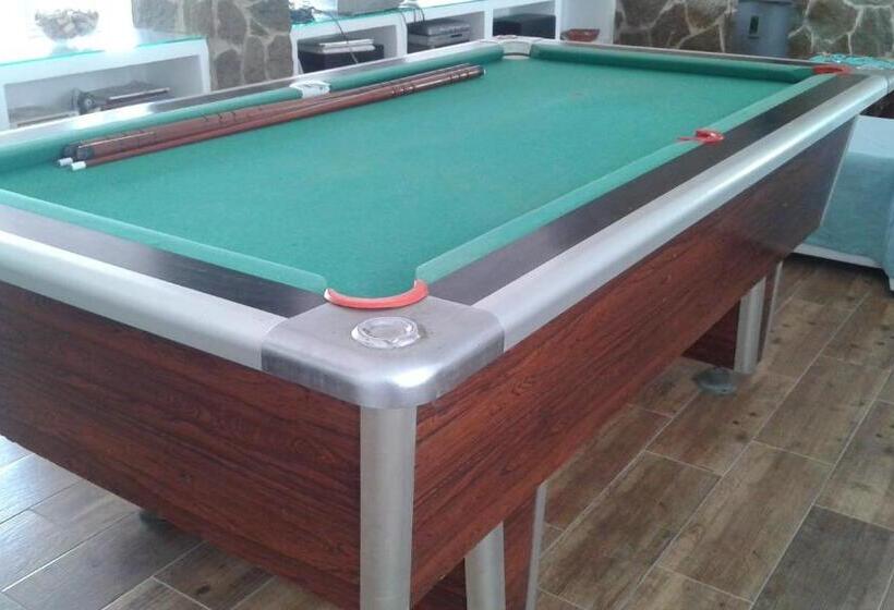 Pensión Isla Couples Only