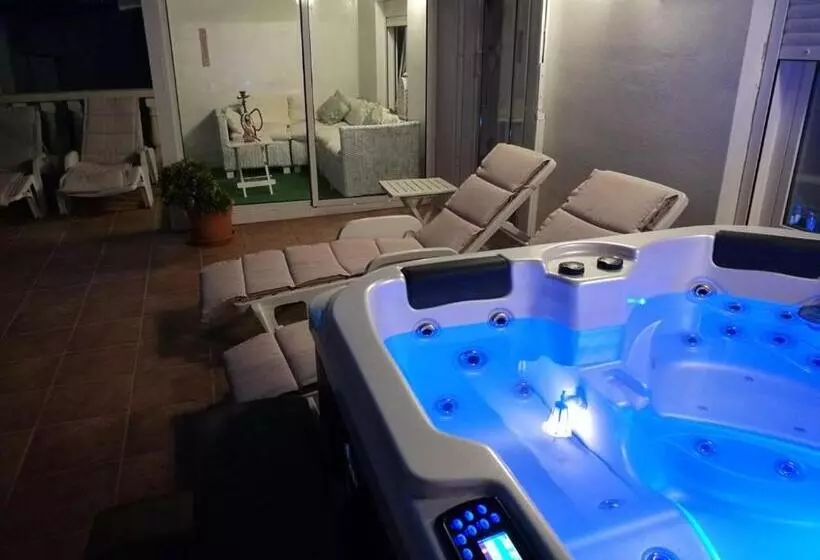 Pensión Isla   Couples Only