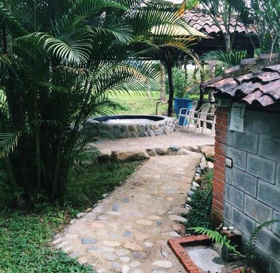 Albergue De Montaña Talari