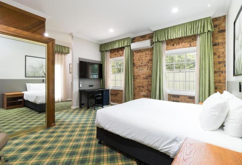 فندق صغير The Carrington Inn Bungendore