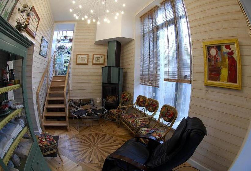 Bed and Breakfast Au Fond De La Cour