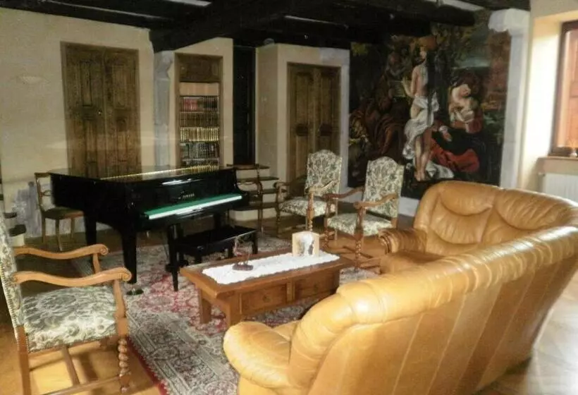 ベッドアンドブレックファースト La Maison D'euterpe