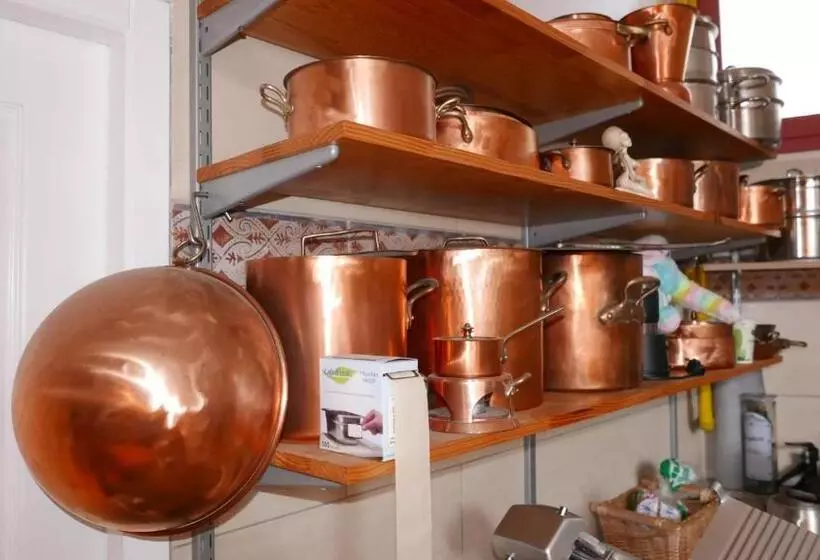 Aamiaismajoitus (B&B) L'escampe