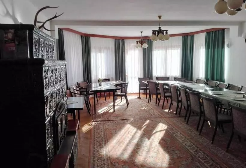 Aamiaismajoitus (B&B) Pénzpataki Vadászház