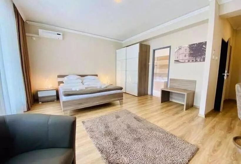 Fenyves Szálloda és Konferencia Központ