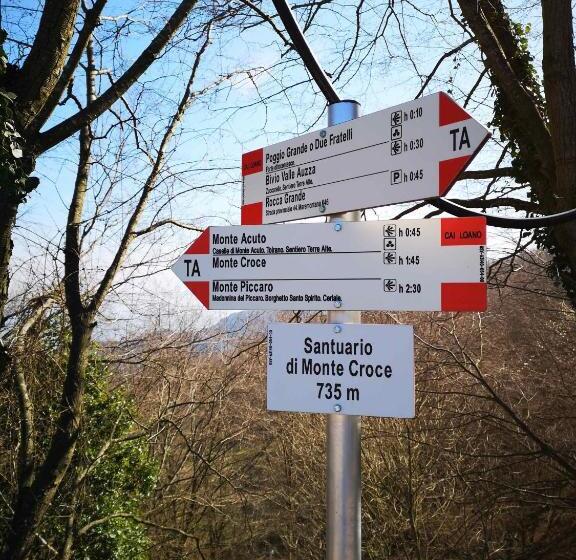 酒店 Agriturismo Monte Acuto   Natura, Mare & Relax In Piscina