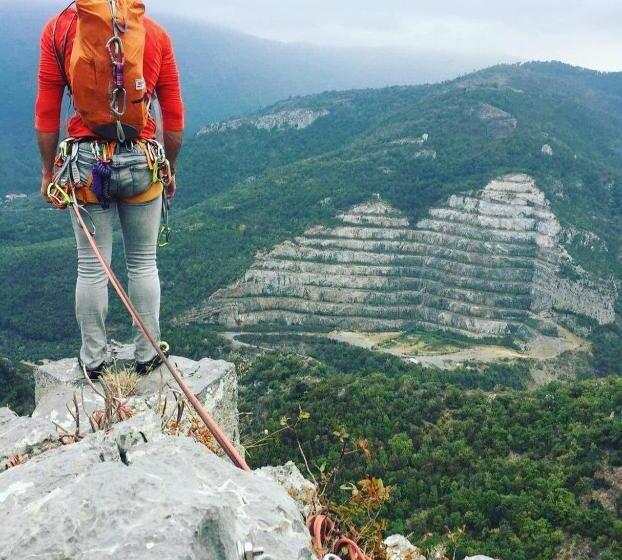 酒店 Agriturismo Monte Acuto   Natura, Mare & Relax In Piscina