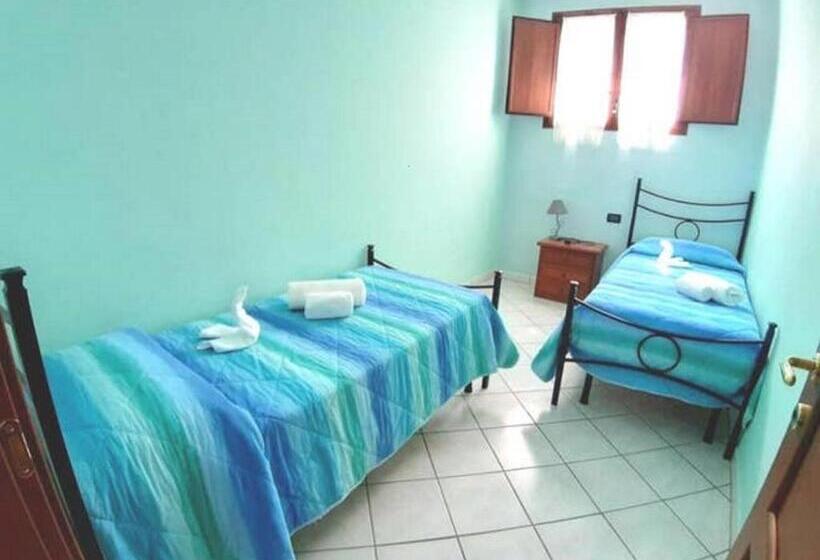 酒店 Agriturismo Monte Acuto   Natura, Mare & Relax In Piscina