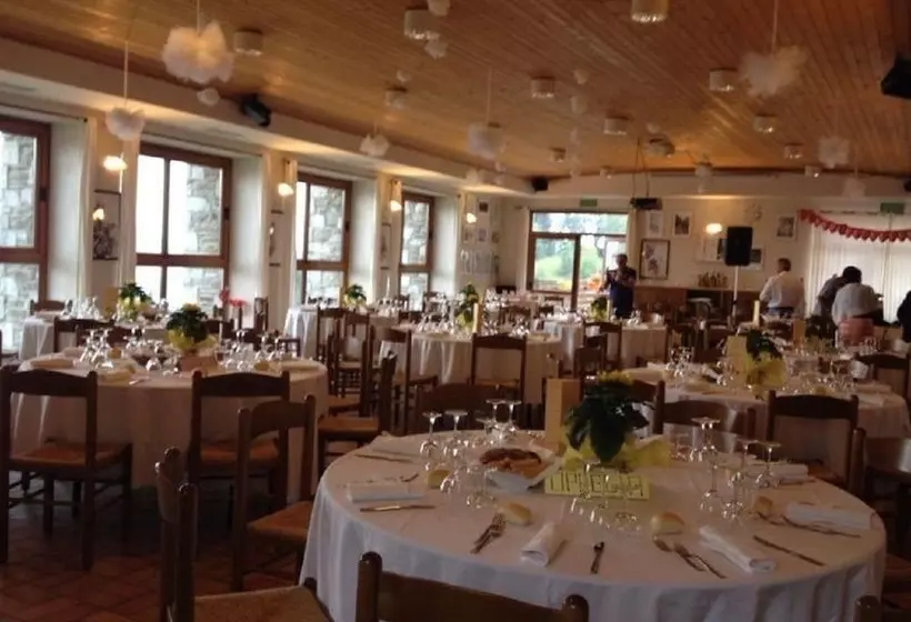 Hotelli Albergo Ristorante Sargas