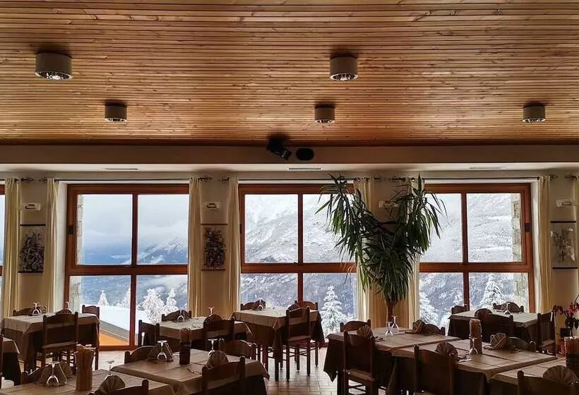 Hotelli Albergo Ristorante Sargas