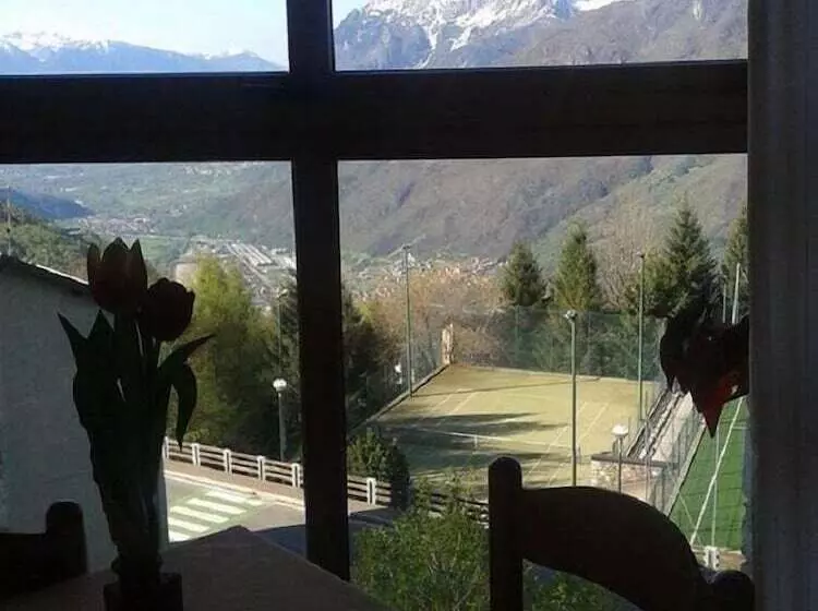 Hotelli Albergo Ristorante Sargas