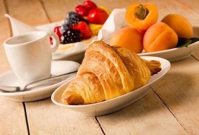 فندق Auberge De La Hardouinaisarduen