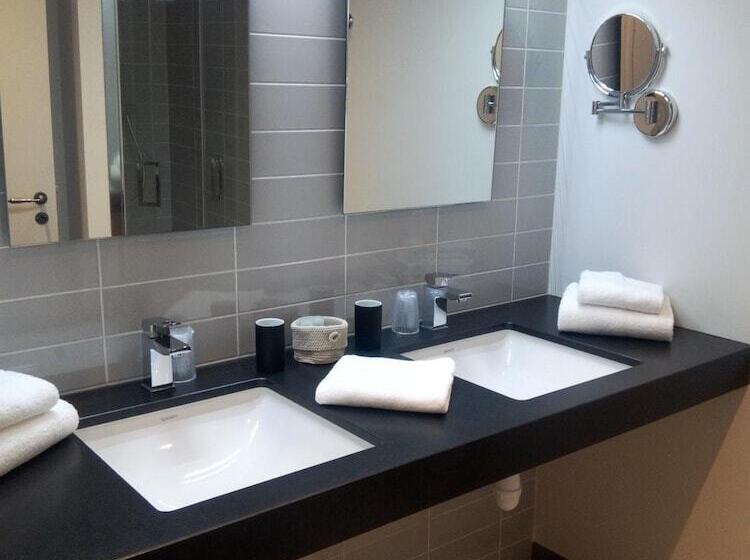 فندق Auberge De La Hardouinaisarduen