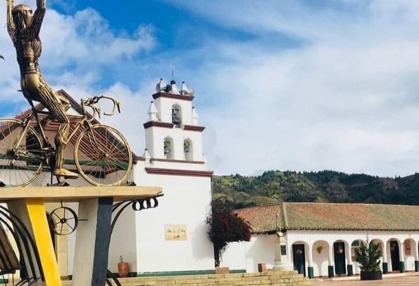 Отель Camino A La Villa Cucaita