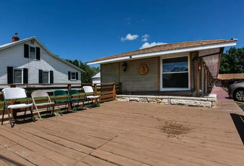 ホテル The Wisconsin Wood Inn