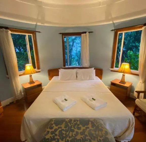 Majatalo Babinda Quarters