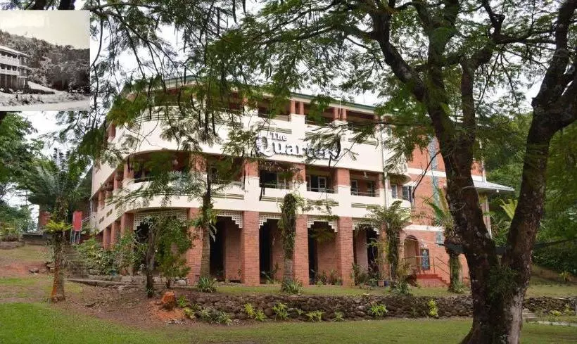 Majatalo Babinda Quarters