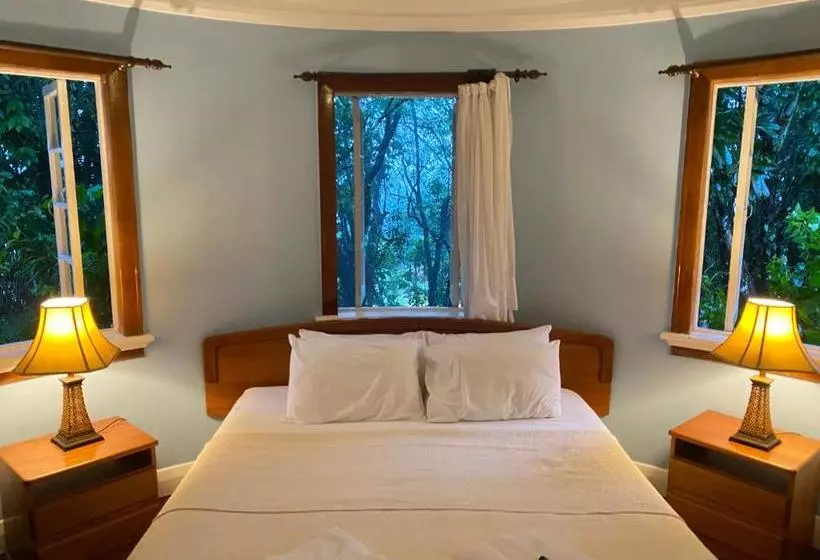 Majatalo Babinda Quarters