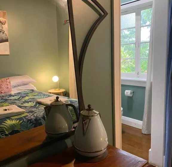 Majatalo Babinda Quarters