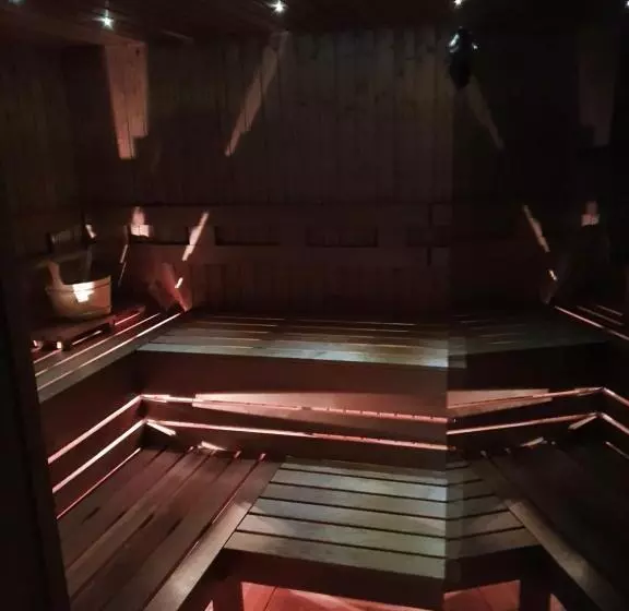 ペンション Buzás Pince Vendégház