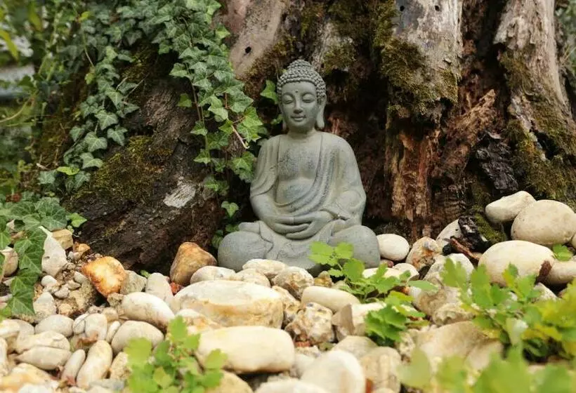 Majatalo Fonfa Liget